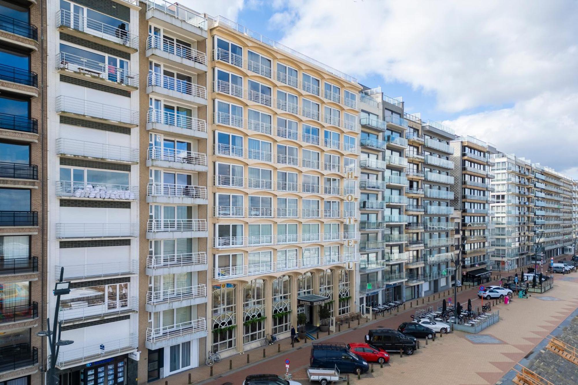 Hotel Beach Palace Blankenberge Exterior photo