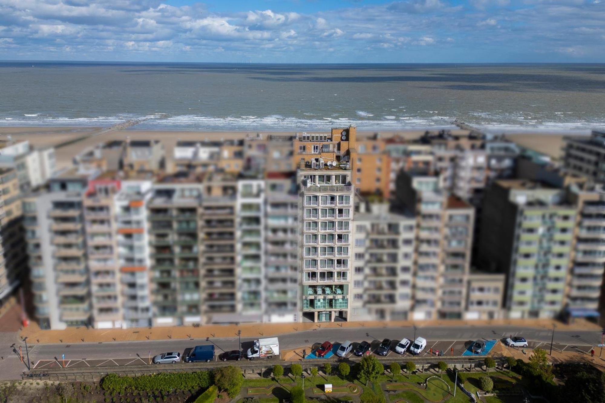 Hotel Beach Palace Blankenberge Exterior photo